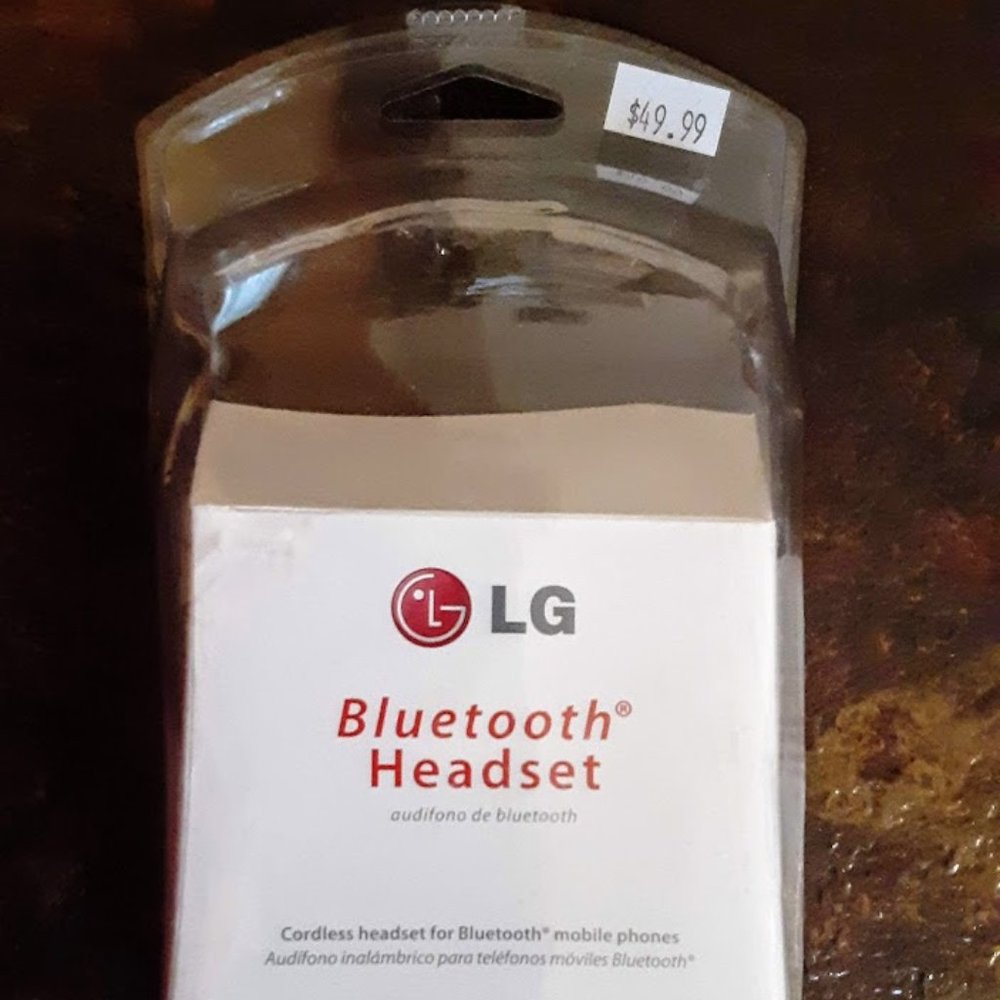 LG BLUETOOTH HEADSET